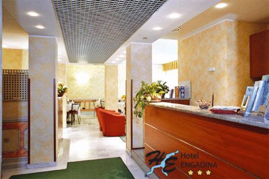 Hotel Engadina Côme Esterno foto